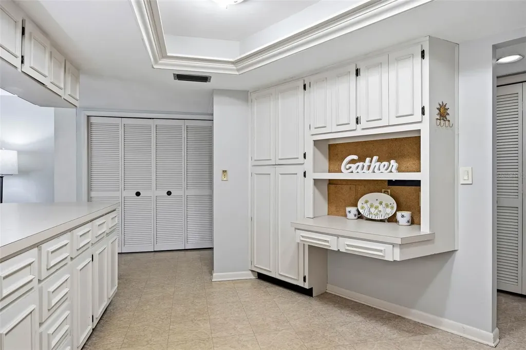 2952 Hadleigh Court Clearwater FL 33761