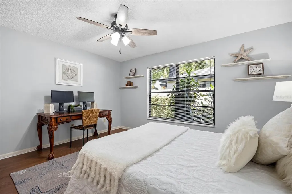 2952 Hadleigh Court Clearwater FL 33761