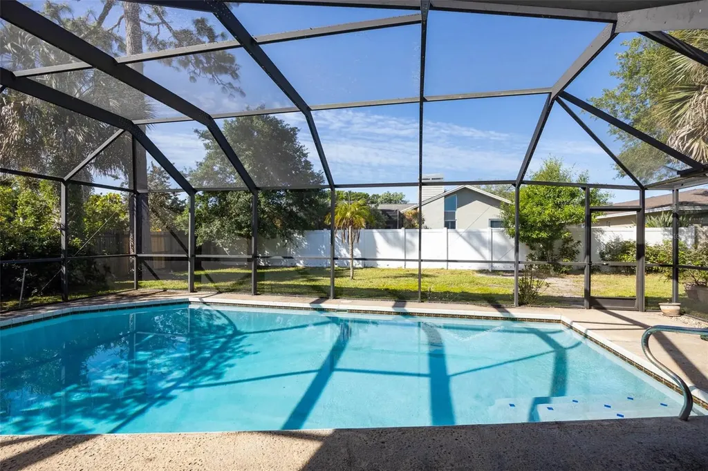 2952 Hadleigh Court Clearwater FL 33761