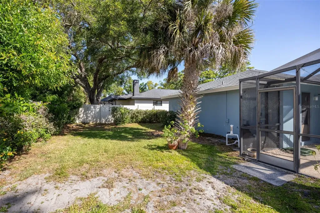 2952 Hadleigh Court Clearwater FL 33761