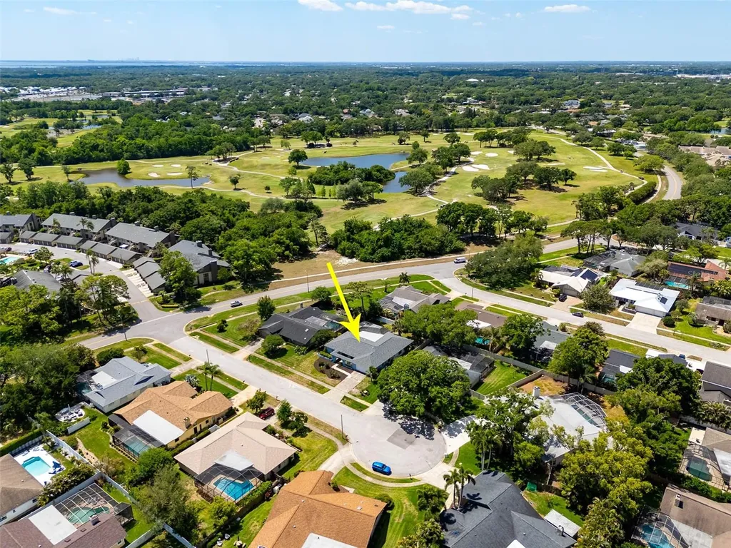 2952 Hadleigh Court Clearwater FL 33761