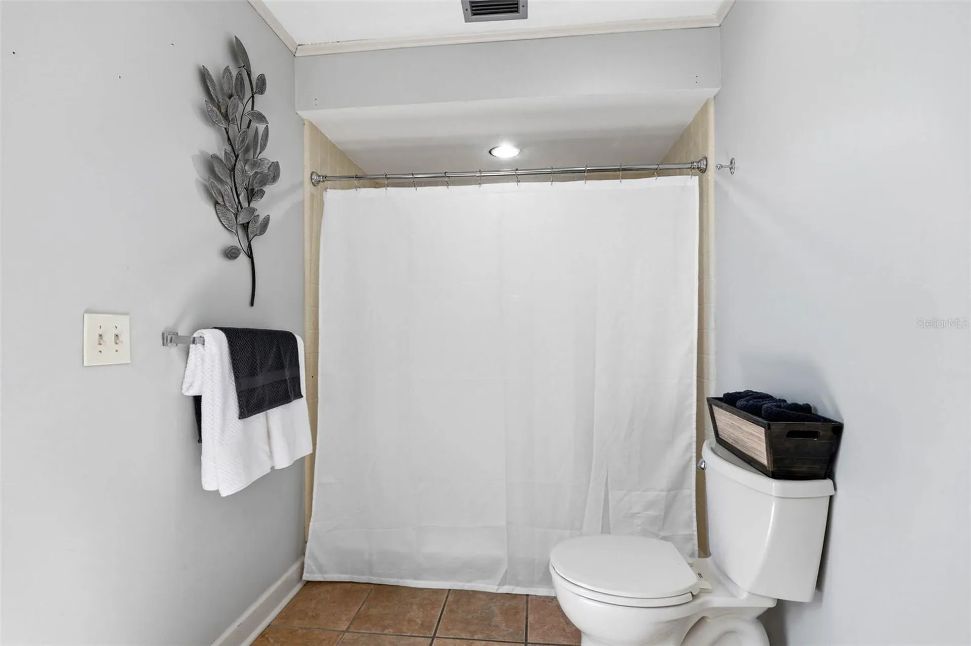 2952 Hadleigh Court Clearwater FL 33761