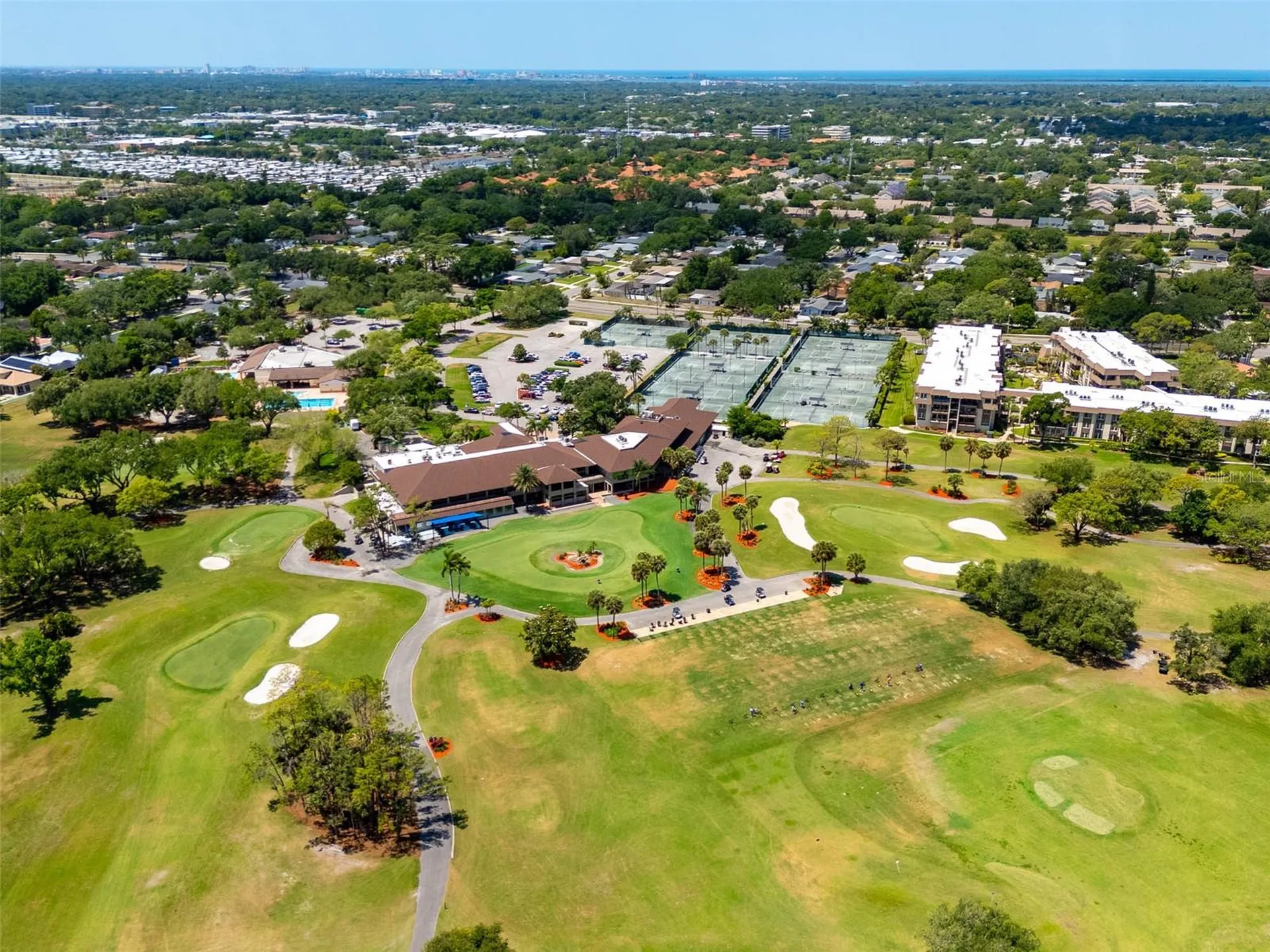 2952 Hadleigh Court Clearwater FL 33761