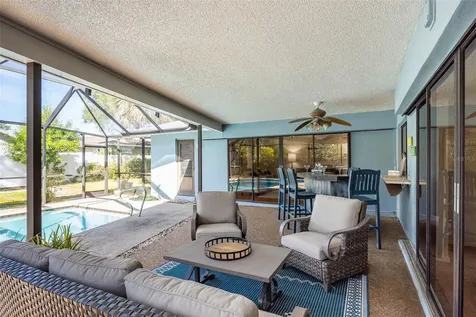 2952 Hadleigh Court Clearwater FL 33761