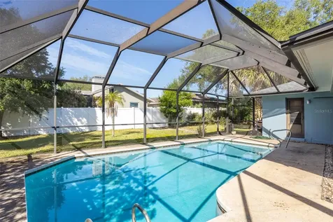 2952 Hadleigh Court Clearwater FL 33761