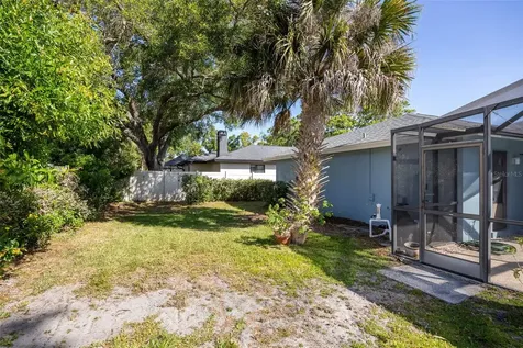 2952 Hadleigh Court Clearwater FL 33761