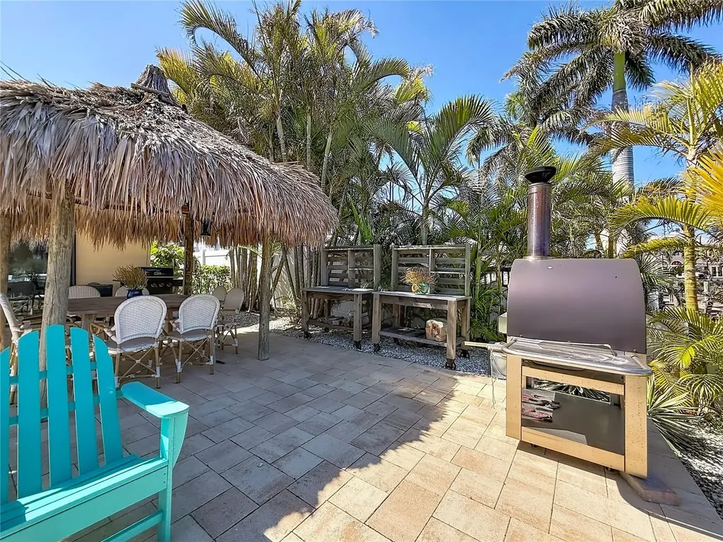 2162 W Vina Del Mar Boulevard St Pete Beach FL 33706