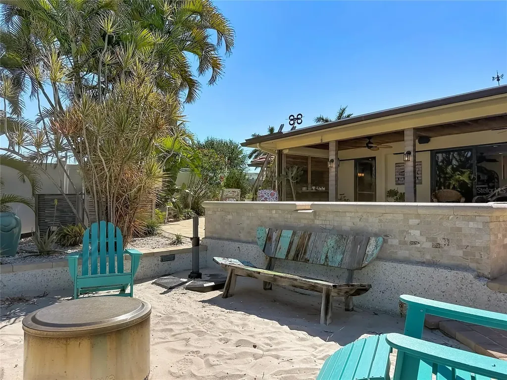 2162 W Vina Del Mar Boulevard St Pete Beach FL 33706