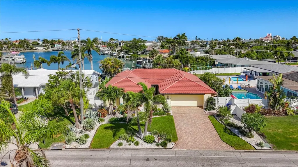 2162 W Vina Del Mar Boulevard St Pete Beach FL 33706