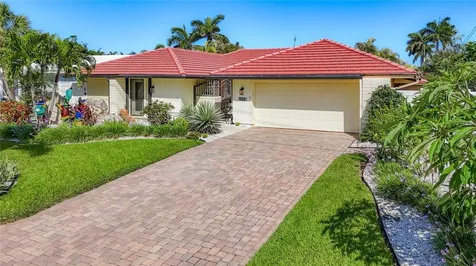 2162 W Vina Del Mar Boulevard St Pete Beach FL 33706