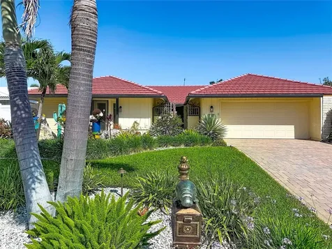 2162 W Vina Del Mar Boulevard St Pete Beach FL 33706