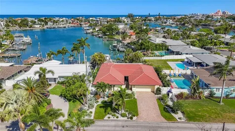 2162 W Vina Del Mar Boulevard St Pete Beach FL 33706