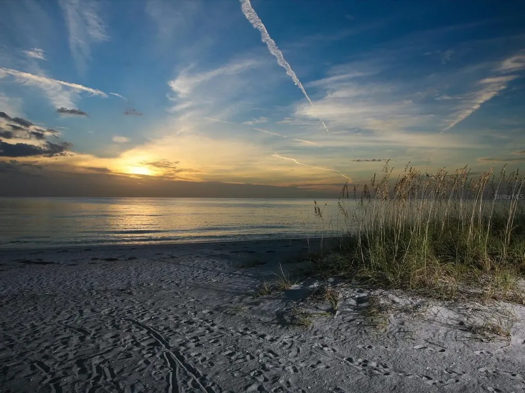 708 Tamiami Trail S Venice FL 34285