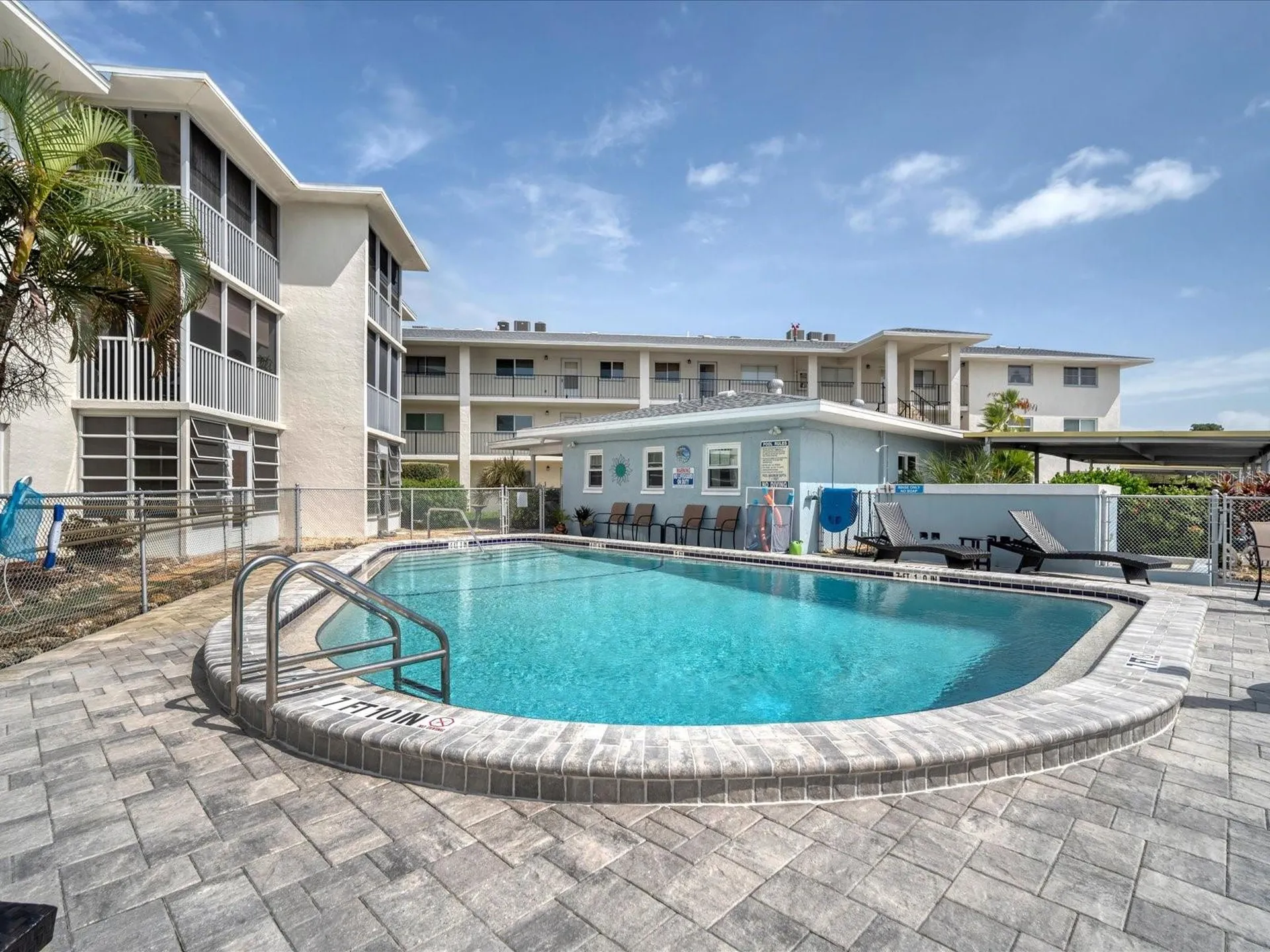 708 Tamiami Trail S Venice FL 34285