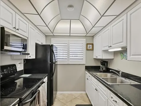 708 Tamiami Trail S Venice FL 34285