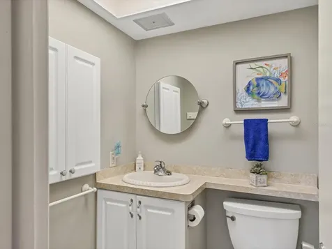 708 Tamiami Trail S Venice FL 34285
