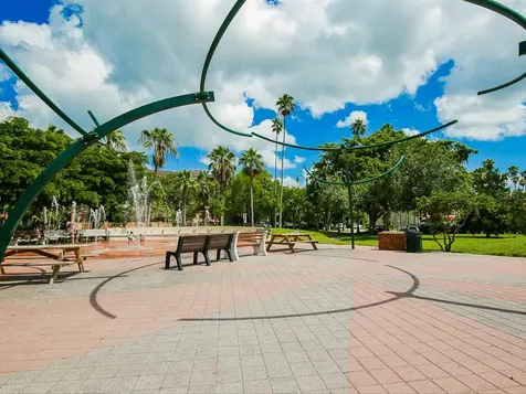 708 Tamiami Trail S Venice FL 34285