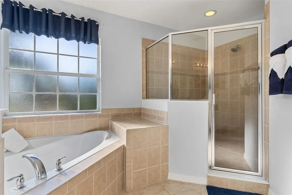 986 Orange Cosmos Boulevard Davenport FL 33837