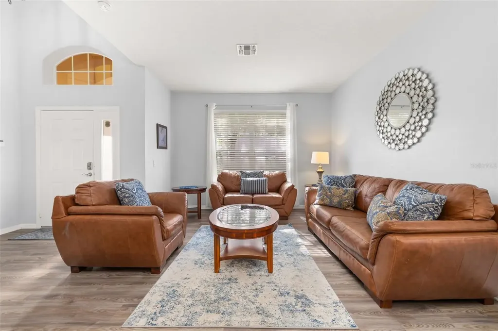 986 Orange Cosmos Boulevard Davenport FL 33837