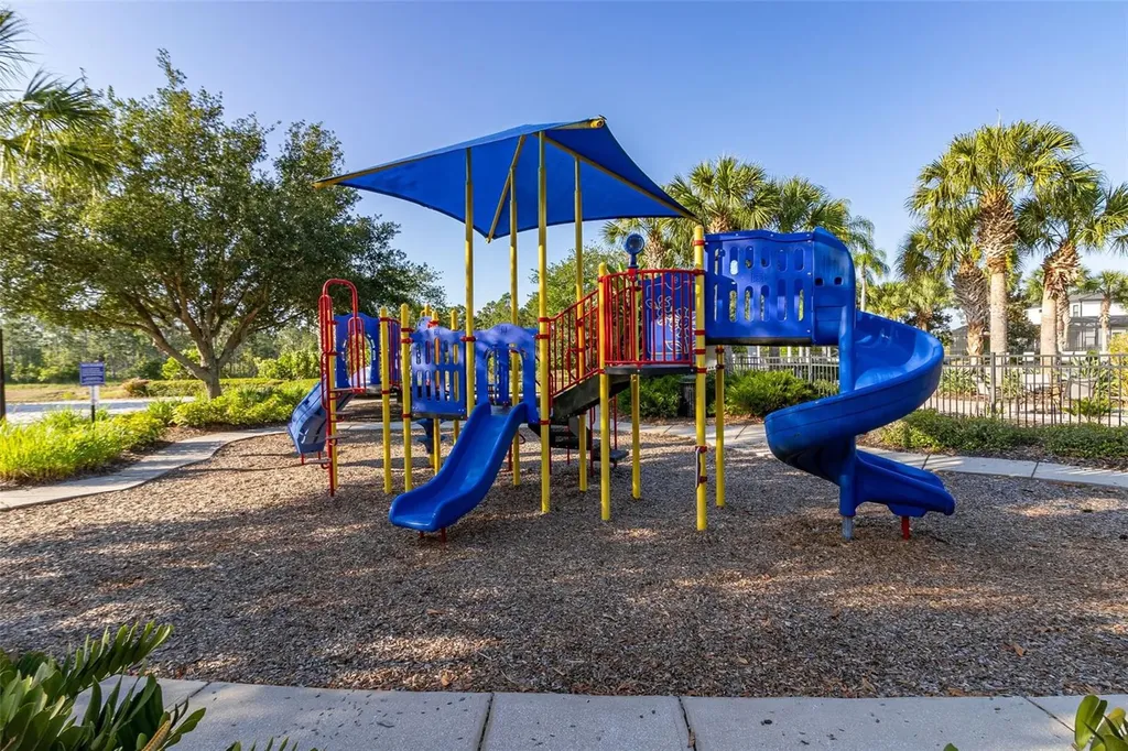 986 Orange Cosmos Boulevard Davenport FL 33837
