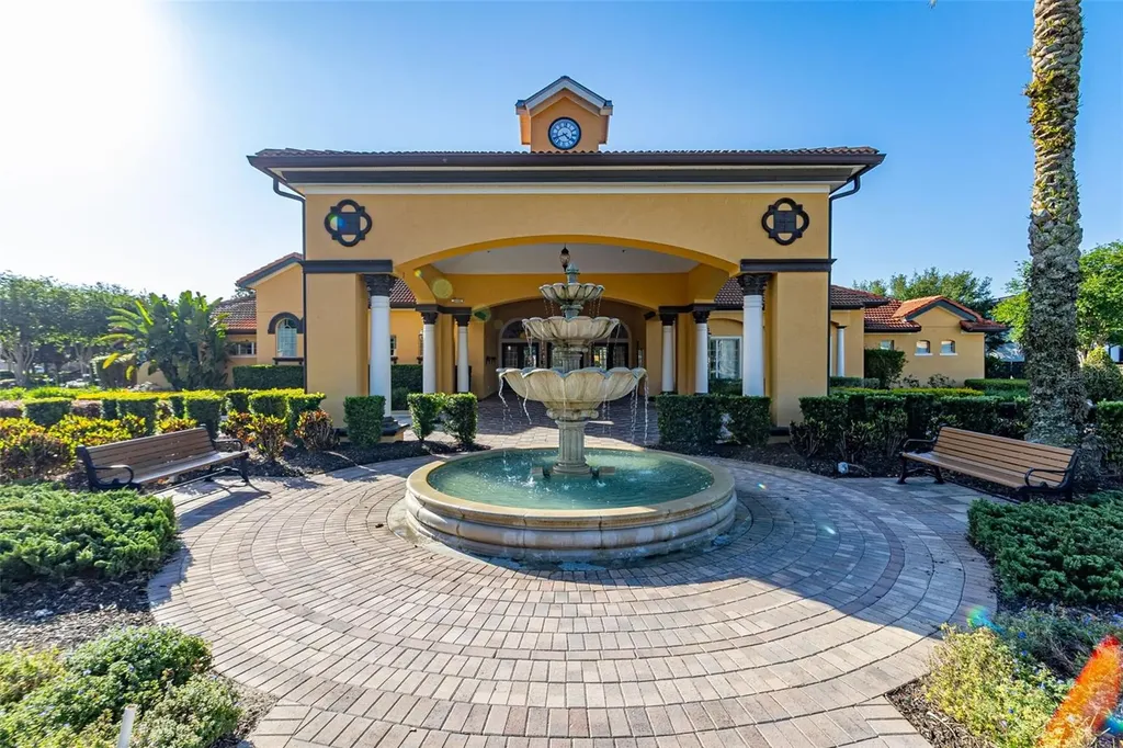 986 Orange Cosmos Boulevard Davenport FL 33837