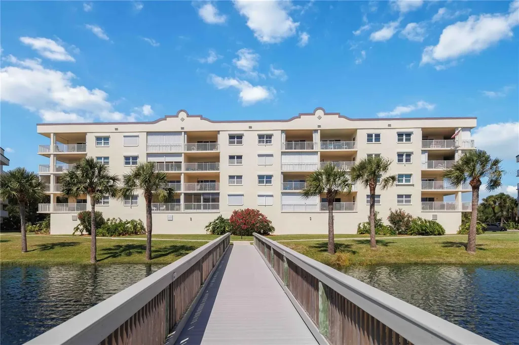 8921 Lake Drive Cape Canaveral FL 32920
