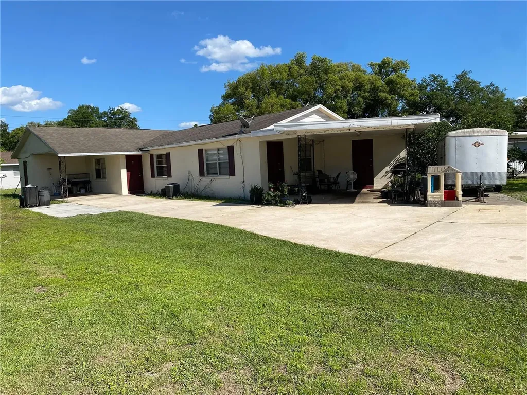 2433 Chase Avenue Sanford FL 32771
