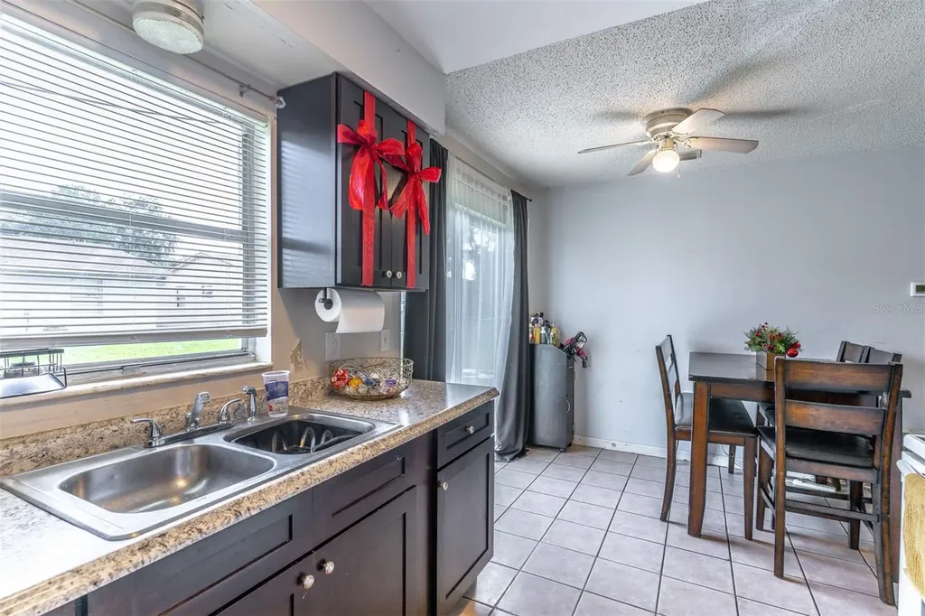 2433 Chase Avenue Sanford FL 32771