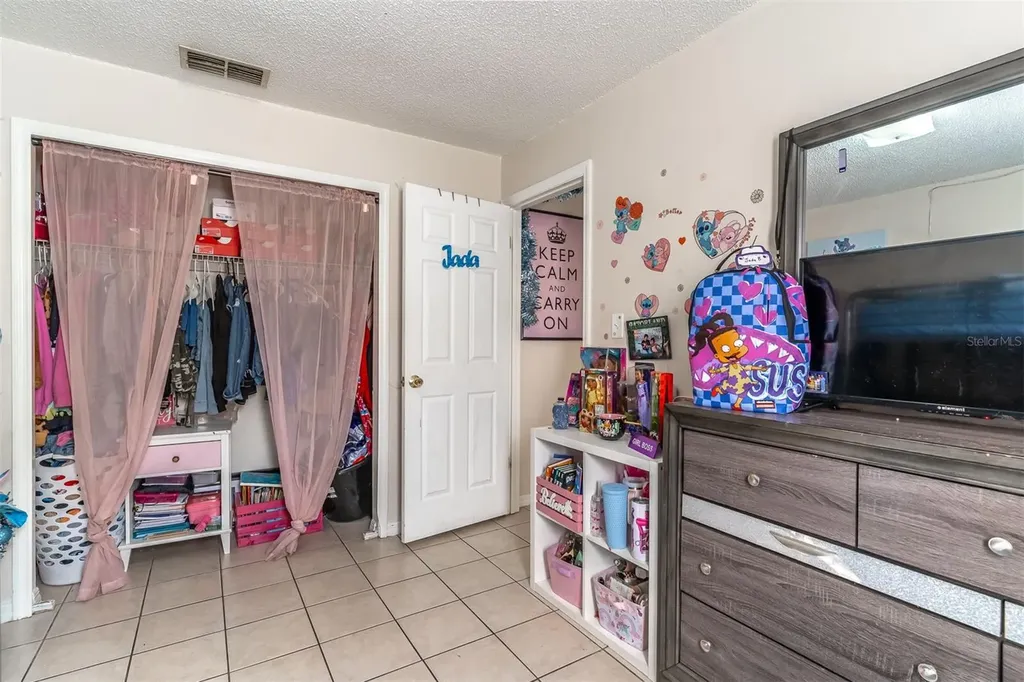 2433 Chase Avenue Sanford FL 32771