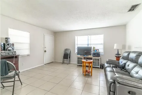 2433 Chase Avenue Sanford FL 32771