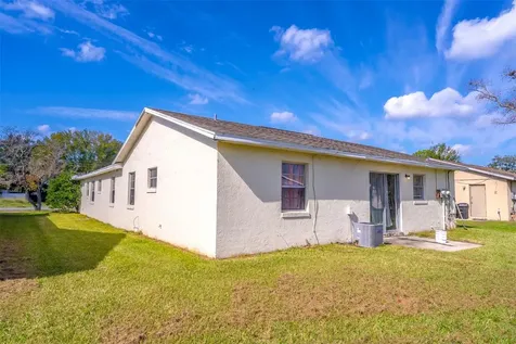 2433 Chase Avenue Sanford FL 32771