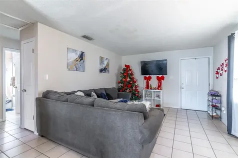 2433 Chase Avenue Sanford FL 32771