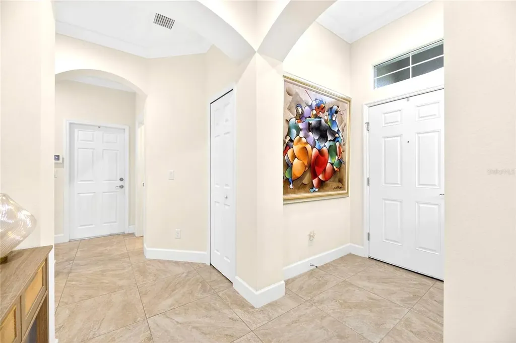 660 Chipper Drive Sun City Center FL 33573