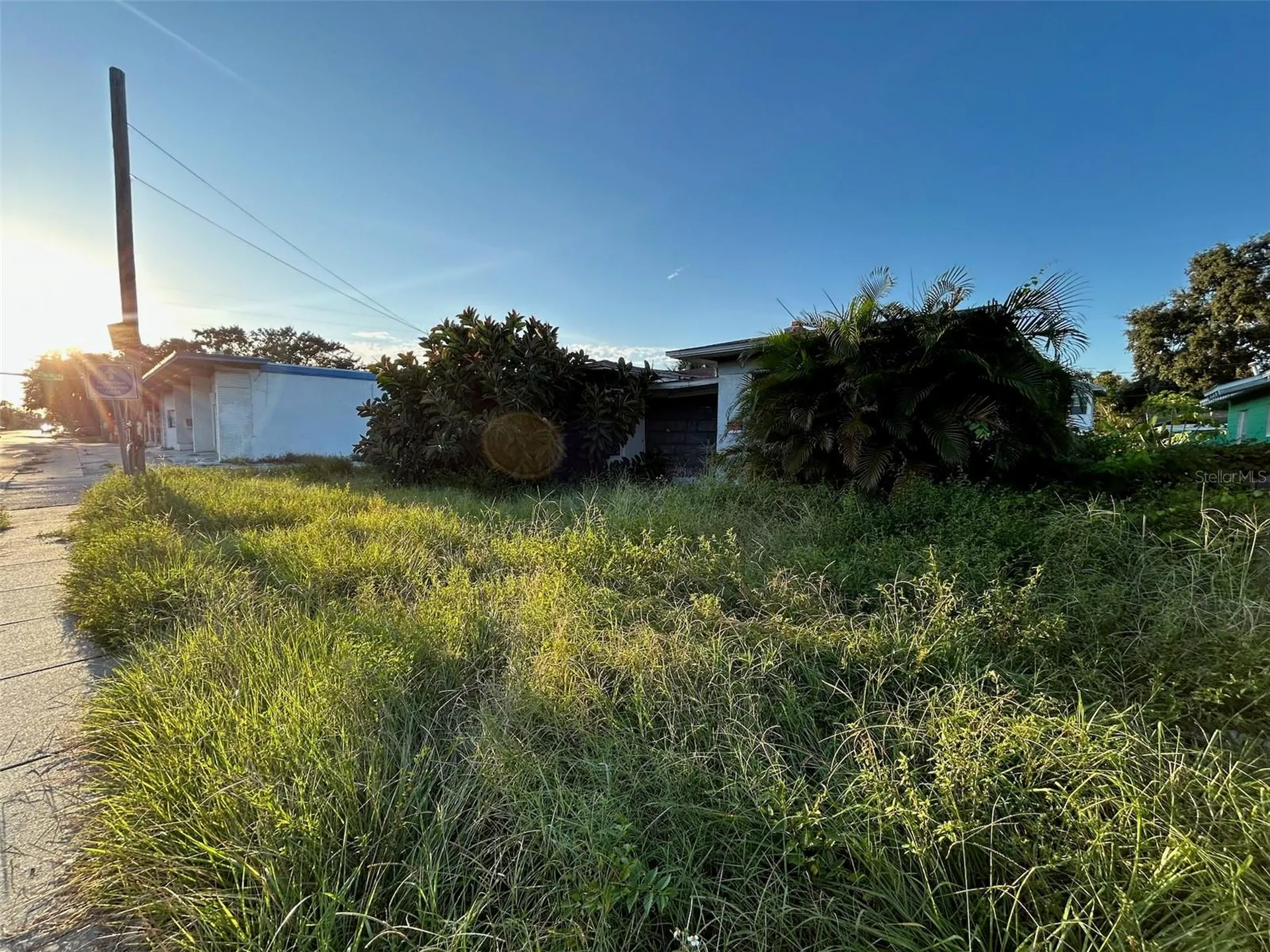 877 22nd Avenue S St Petersburg FL 33705