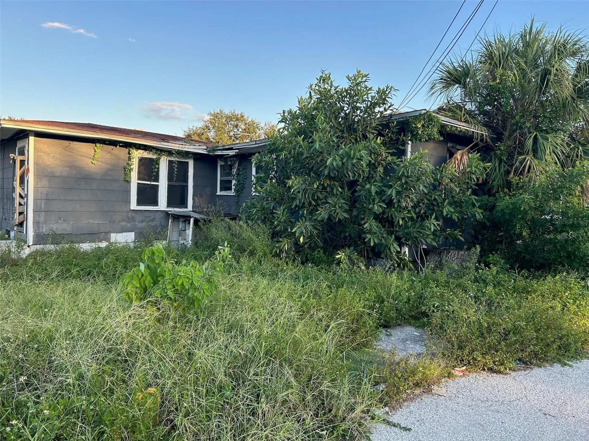 877 22nd Avenue S St Petersburg FL 33705