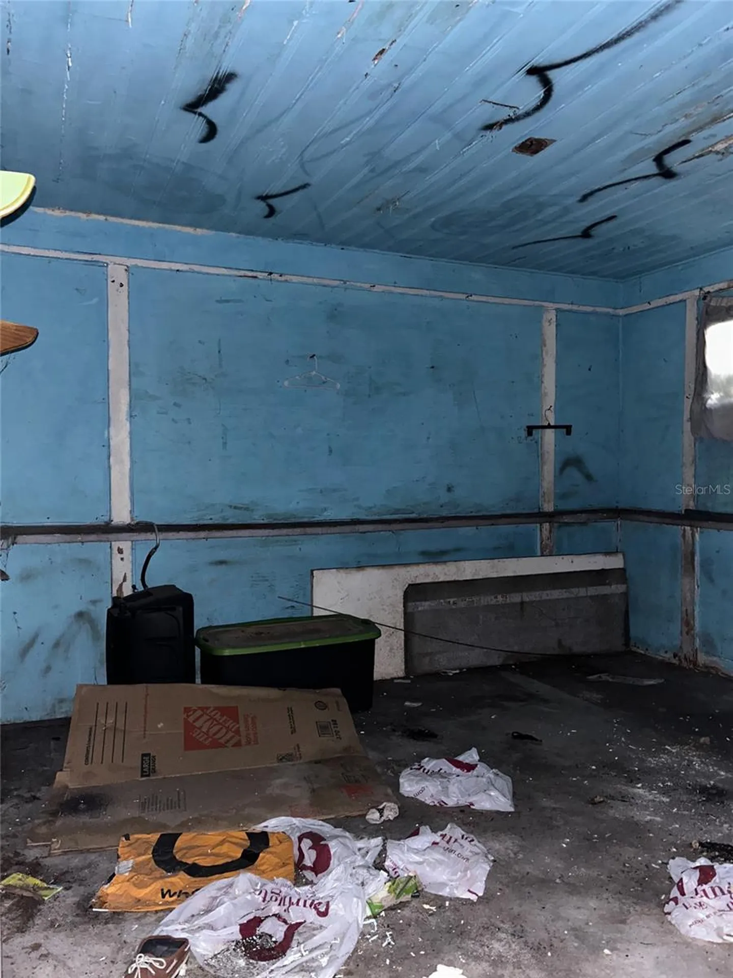 877 22nd Avenue S St Petersburg FL 33705