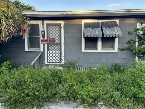 877 22nd Avenue S St Petersburg FL 33705