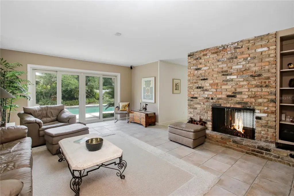 2019 Siesta Lane Orlando FL 32804