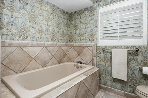 2019 Siesta Lane Orlando FL 32804