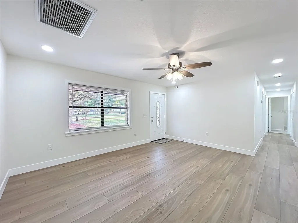 5975 Sheryl Anita Street Oviedo FL 32765