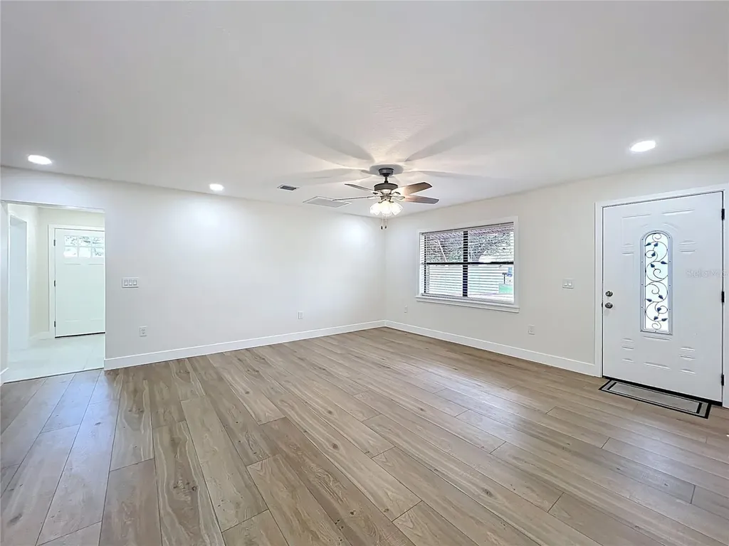 5975 Sheryl Anita Street Oviedo FL 32765