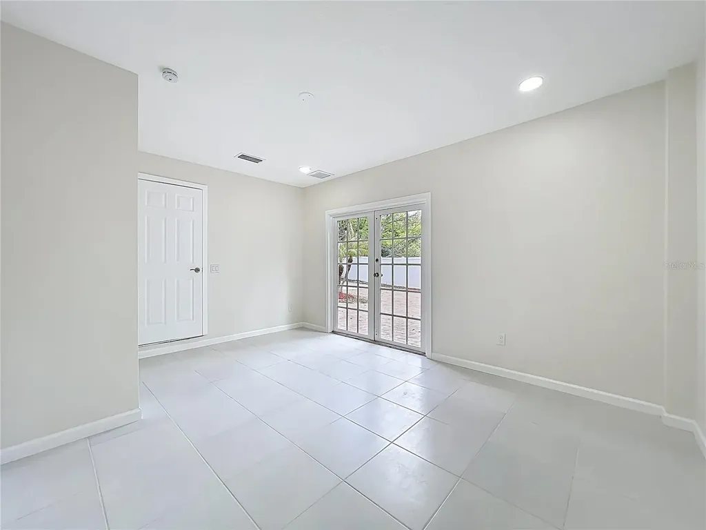 5975 Sheryl Anita Street Oviedo FL 32765