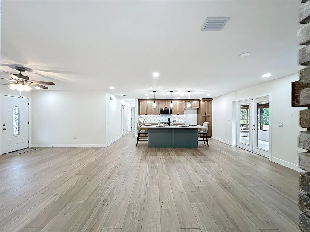 5975 Sheryl Anita Street Oviedo FL 32765