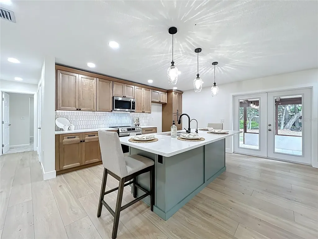 5975 Sheryl Anita Street Oviedo FL 32765