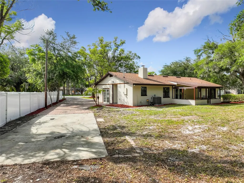 5975 Sheryl Anita Street Oviedo FL 32765