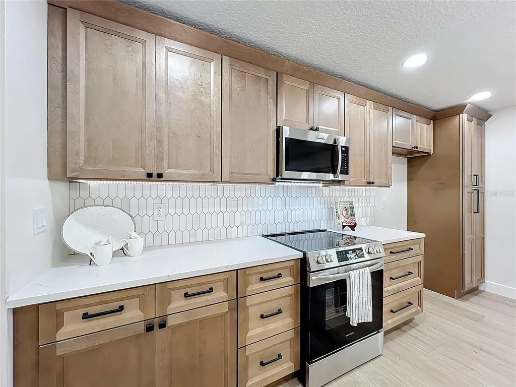 5975 Sheryl Anita Street Oviedo FL 32765