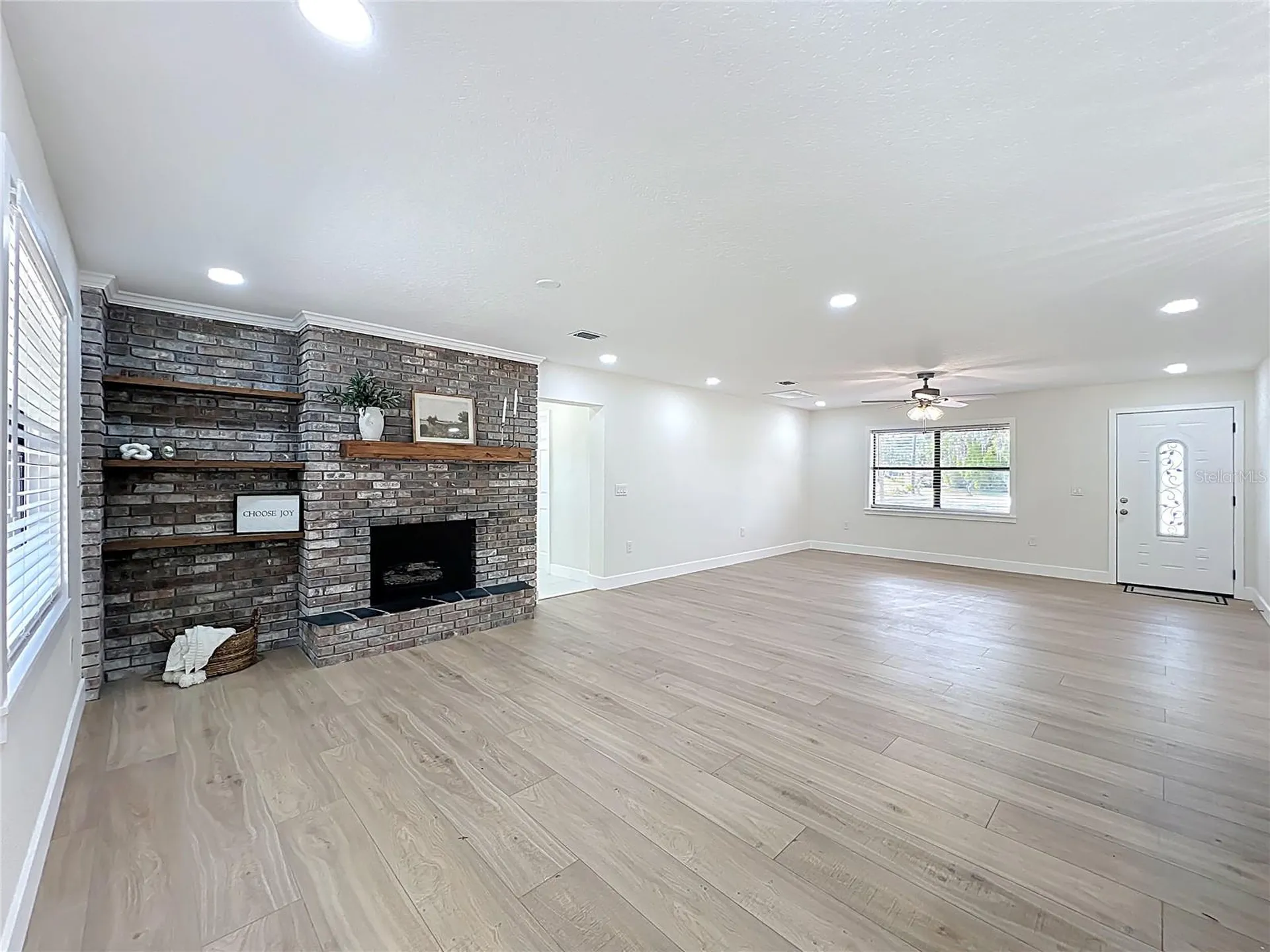 5975 Sheryl Anita Street Oviedo FL 32765