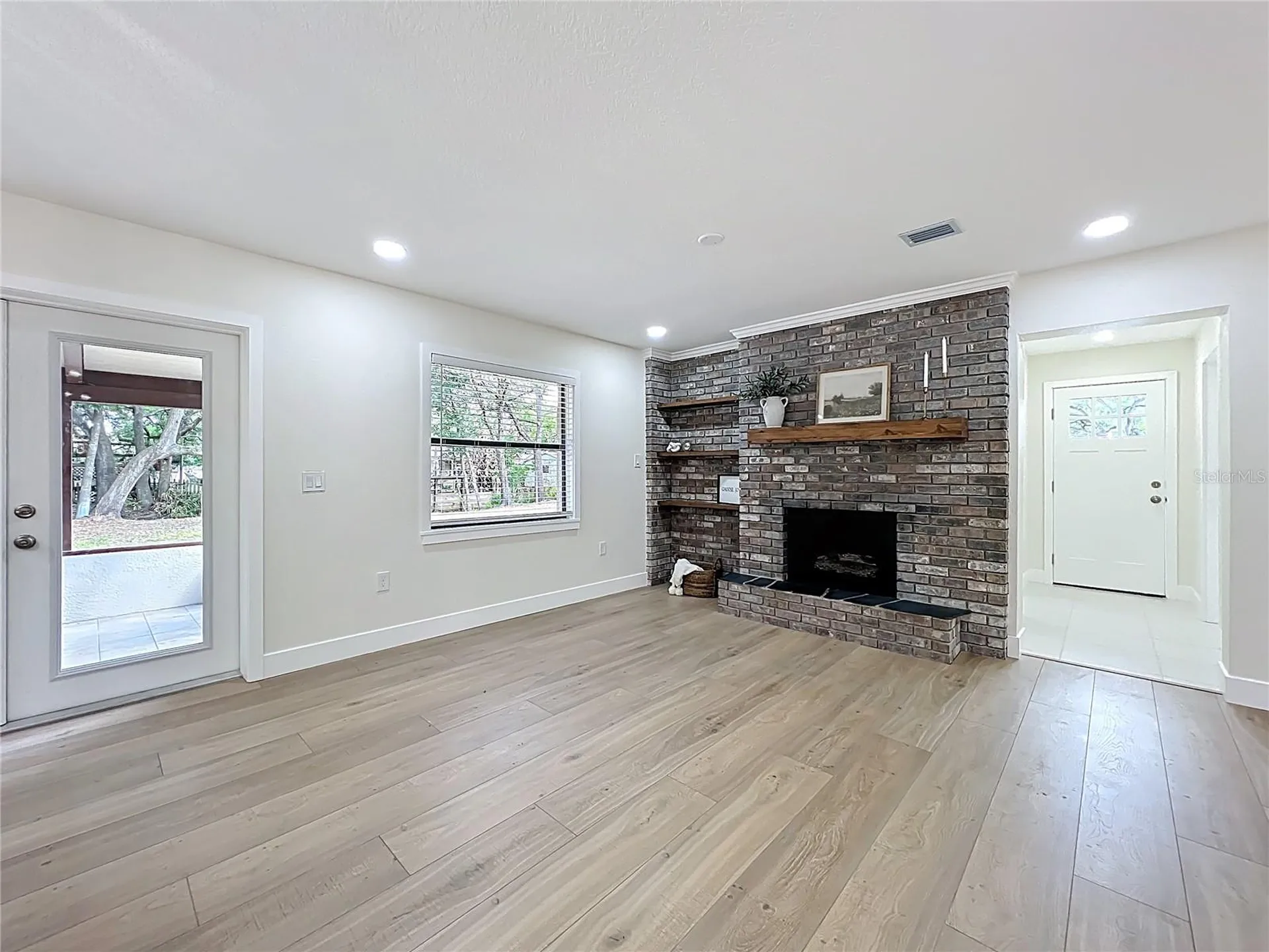 5975 Sheryl Anita Street Oviedo FL 32765