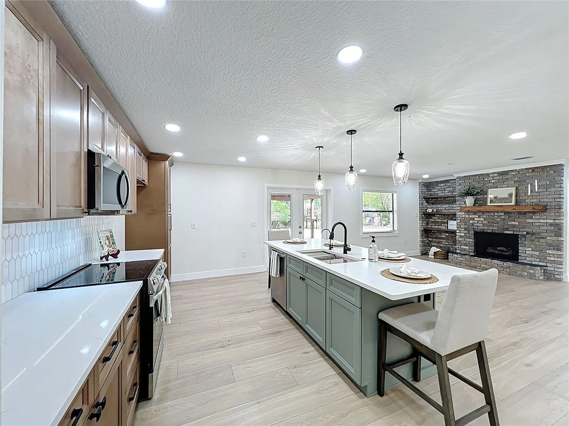 5975 Sheryl Anita Street Oviedo FL 32765