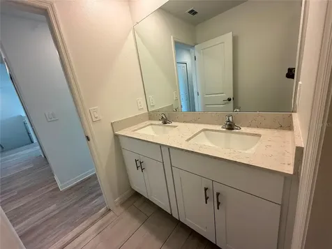 11428 Linden Depot Road San Antonio FL 33576